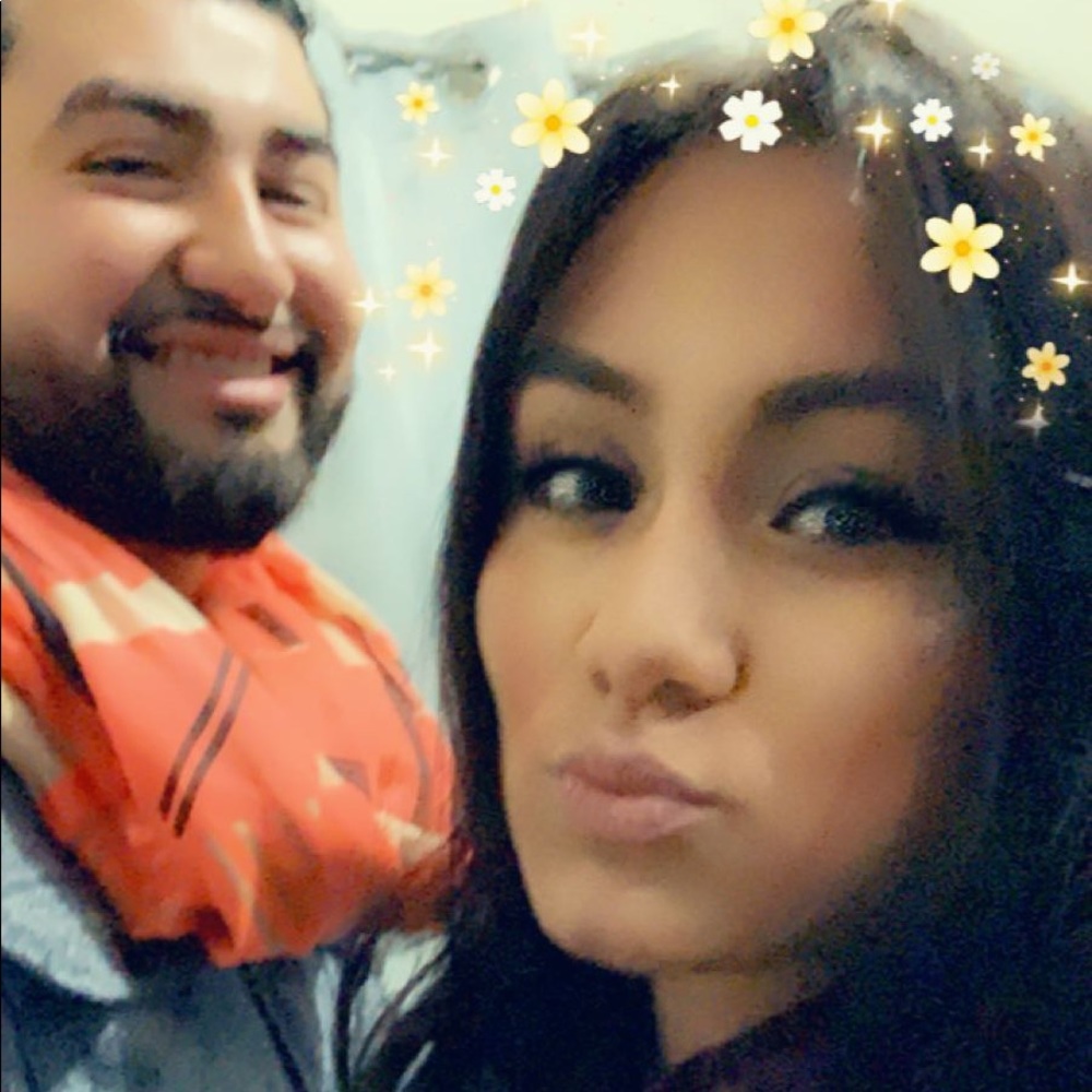 Meet your Posher, Gloria